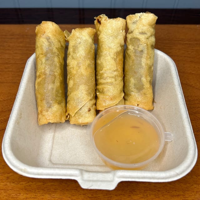 Fried Eggroll (Single).