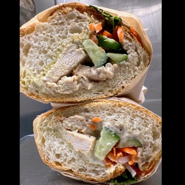 6. Grilled Chicken (Ga Nuong).