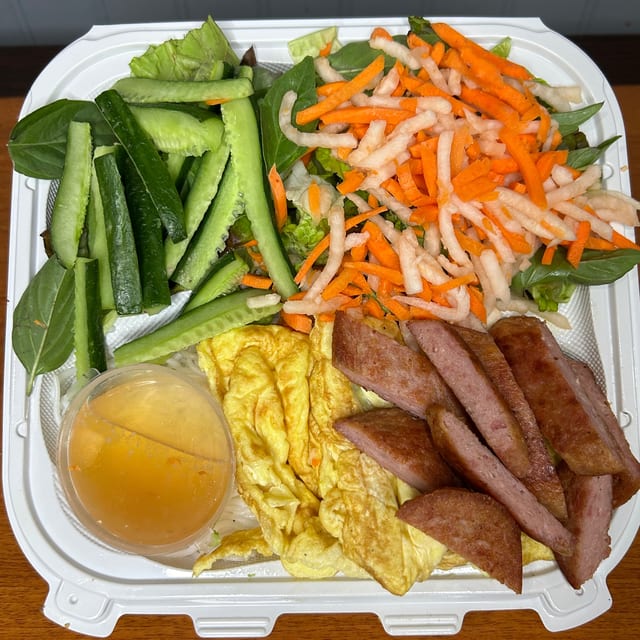 Spam & Egg Vermicelli.