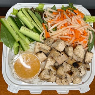 Grilled Chicken Rice Bowl