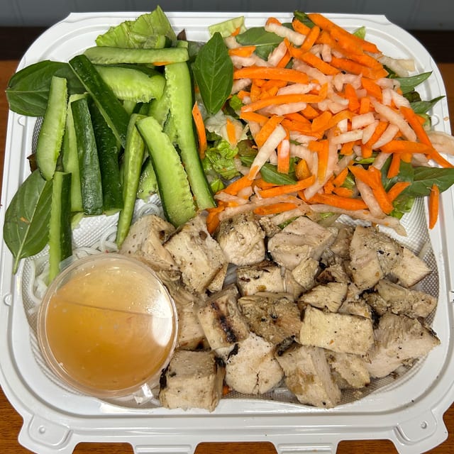 Grilled Chicken Vermicelli.
